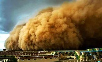 北京两大机场航班取消超400架次，沙尘暴还带来了哪些影响？