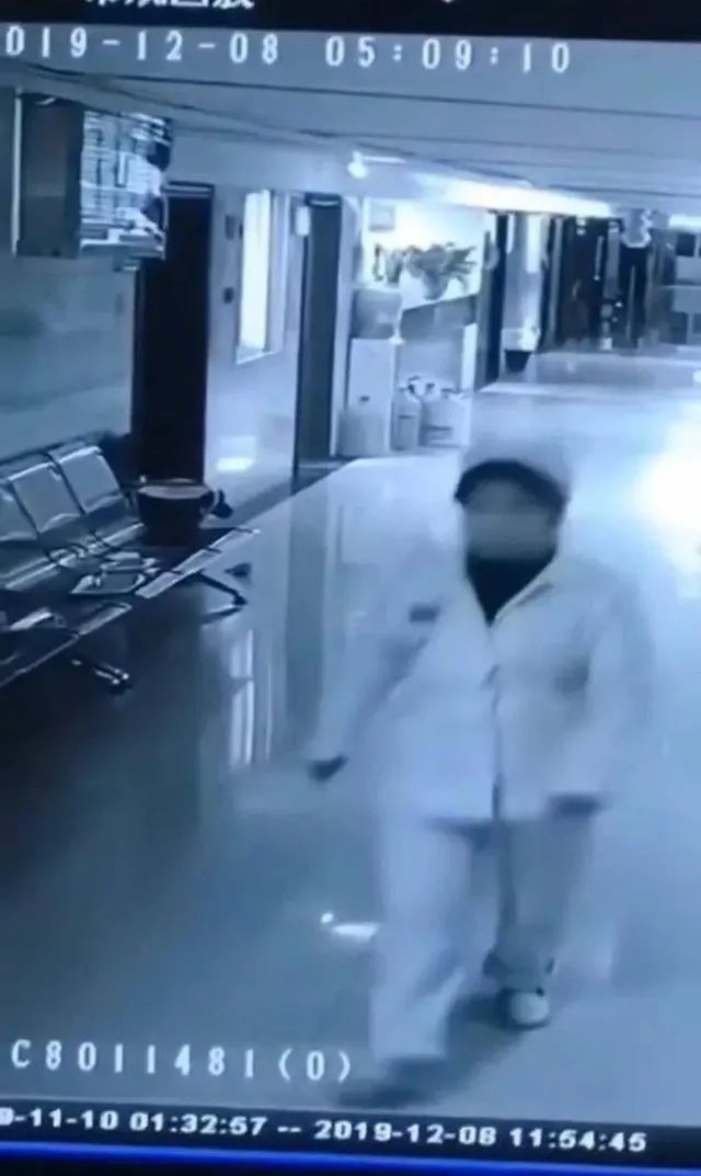 贵州女子为取悦情人，装护士偷小孩，仅获刑22个月，你怎么看？