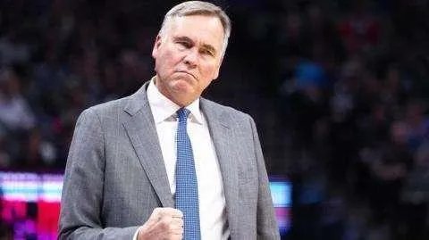 火箭主帅德安东尼的履历是什么？