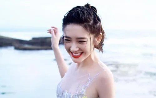 唐艺昕嫁给张若昀之前，曾经做过哪两件引争议的事情？