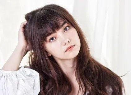 让柯洁大神都爱慕的中国最美的围棋手黑嘉嘉究竟有什么魅力？