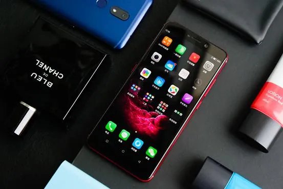 只要899的全面屏手机SOAP R11会成为黑马吗？