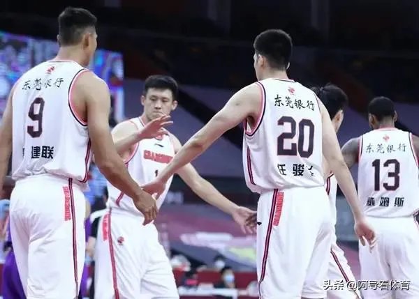 7月16日，广东男篮VS广厦男篮，师徒见面比赛看点如何？杜锋能否拿到二十六连胜？