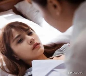 感情是靠感动还是靠吸引