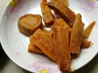 听听“我和我的家乡”的故事，想家的时候，来点面包机版红薯干