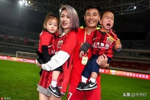 武磊90分钟登场未触球便已结束，如此留洋意义何在？