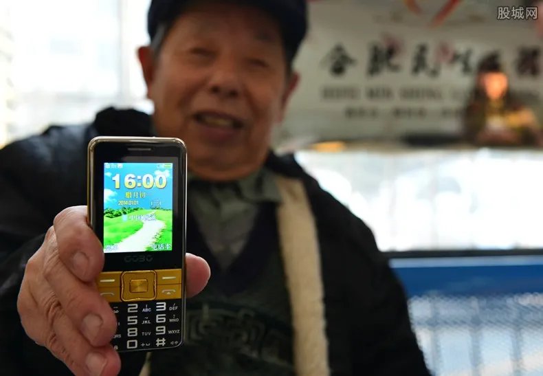 老人机哪个牌子好 最值得推荐的老人机