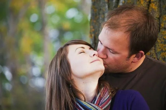 佘诗曼的老公是谁？