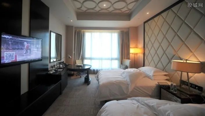 哪个网站订酒店便宜 网上预订酒店有返现吗