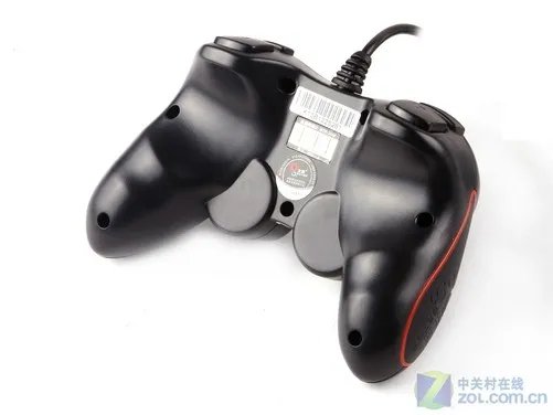 游戏利器 北通战戟II旗舰级手柄评测