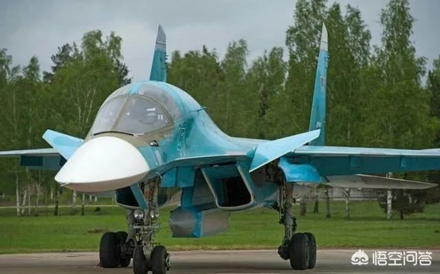 苏-32战斗轰炸机和苏-34战斗轰炸机有什么区别？