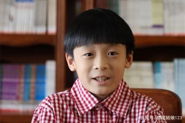 广州八胞胎母亲