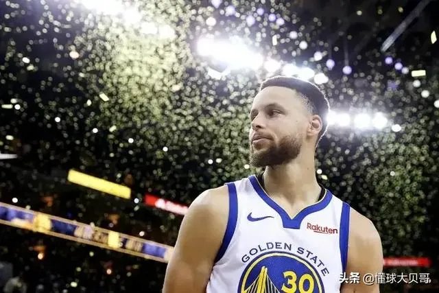 33岁库里生日成就如何？