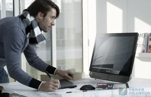 图赏：联想一体机 IdeaCentre B520