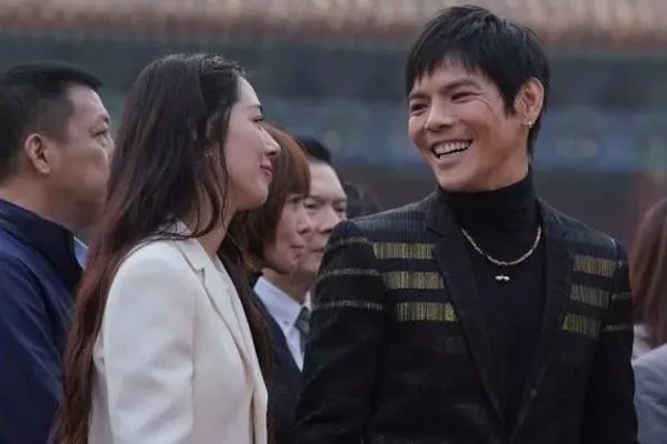 ?有人说郭碧婷结婚之后不怀孕，在家里没有地位，这是真的吗？