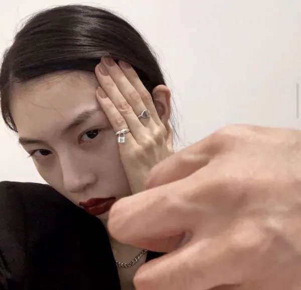 学生时代的恋人和你走到最后了吗？