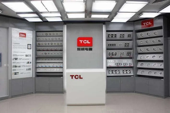 led吊顶灯  led节能灯十大品牌排名