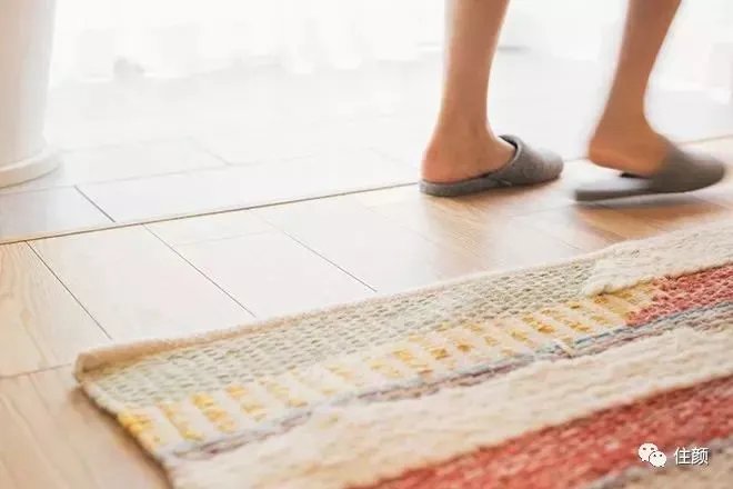 买房、独居、不婚、不生，这届女性实在是太牛了！