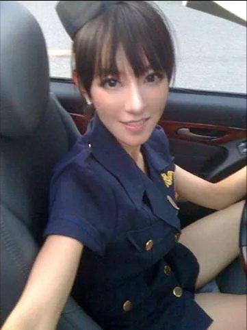 孙辉爱上你好姑娘MV女主角叫什么，感觉走路很好看，嘿嘿