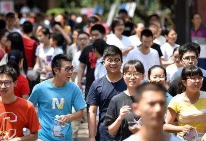 2017年四川省高考分数线是多少？