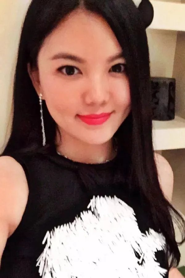 李湘成功瘦回了当年的好身材，她是怎么做到的？