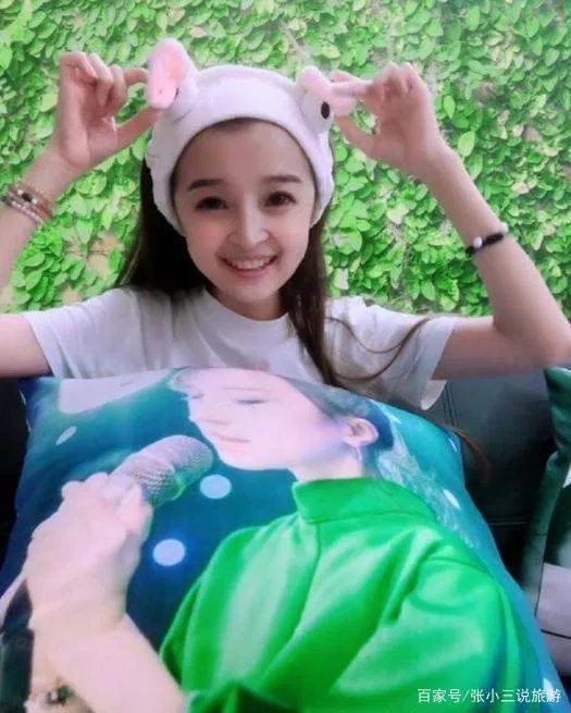 身高90厘米的袖珍女孩，不顾医生劝阻生下一娃，如今怎么样了？