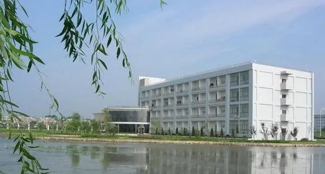 安庆师范大学的办学条件怎么样？