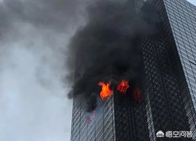 特朗普后院起火，面临弹劾，攻击叙利亚是转移视线吗？