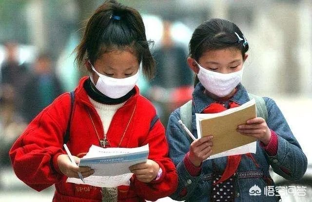 小学生撞私家车后留23元道歉,你怎么看?