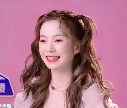 陈卓璇再发言说半山腰太挤了，她还能重回高位吗？