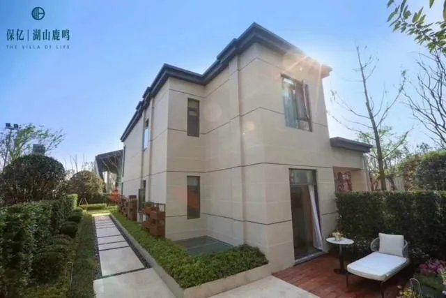 想在重庆主城买一套二手房，60-80万，三室的，请问哪里性价比高？