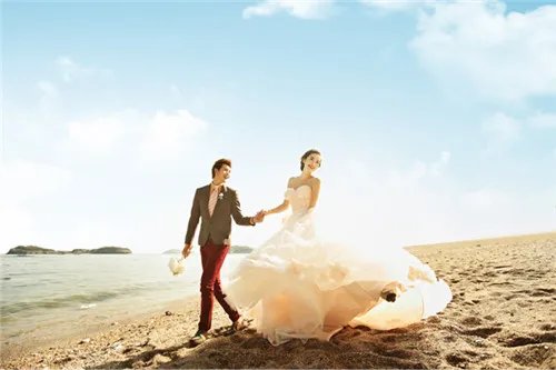 三亚哪个婚纱摄影比较好 三亚拍婚纱照隐性消费