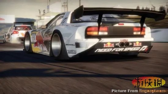 《极品飞车15：变速2》多张全新游戏截图及封面