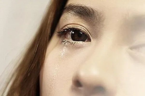 遗体在医院太平间被人错领火化，这事究竟是谁的失责？