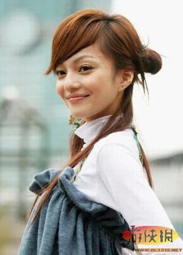 霍建华陈乔恩疑复合 盘点昔日美艳绯闻女友