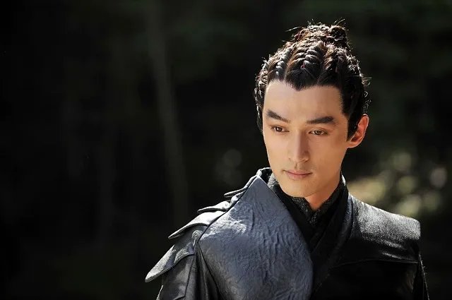 “仙剑留守儿童”胡歌在唐嫣婚礼献唱,胡歌为什么不结婚?