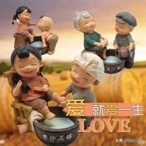 感情是靠感动还是靠吸引