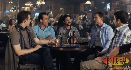 《美国派》强势回归 劲爆“性”限制级预告片