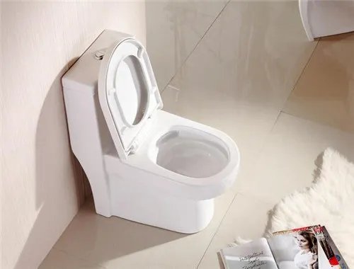 抽水马桶水箱漏水怎么维修