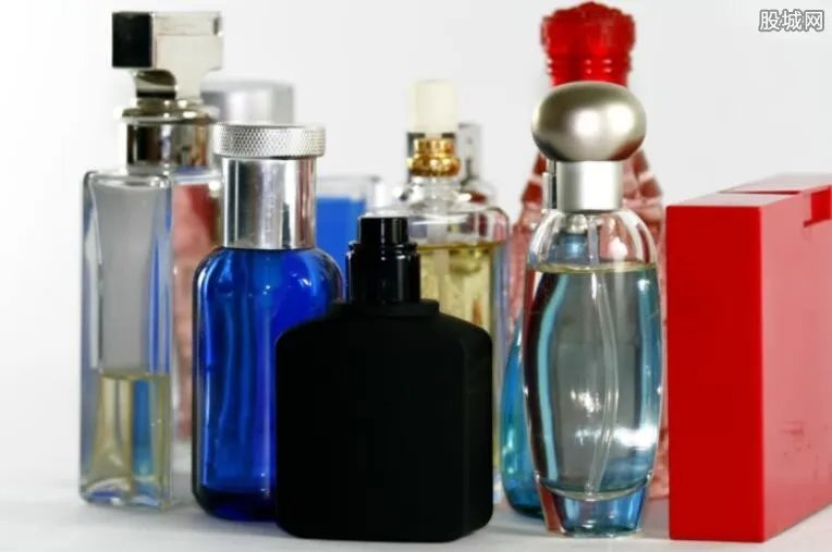 迪奥香水哪款最受欢迎 迪奥香水官网价格表