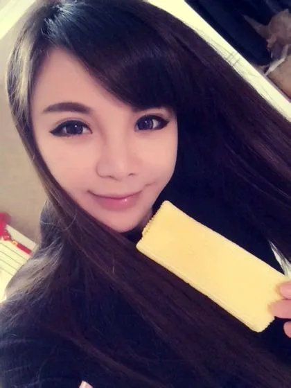 谢容儿的歌曲《寂寞》歌词  容儿唱出内心的寂寞