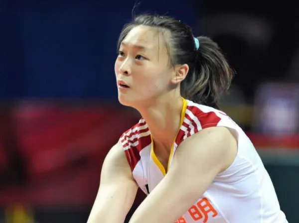 张继科与惠若琪回家，张母言语挑衅，不顾惠若琪颜面，后果怎样？