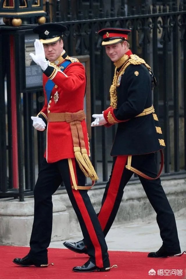 为什么英国王子结婚要穿陆军的礼服？英国陆军不是向议会效忠的吗？