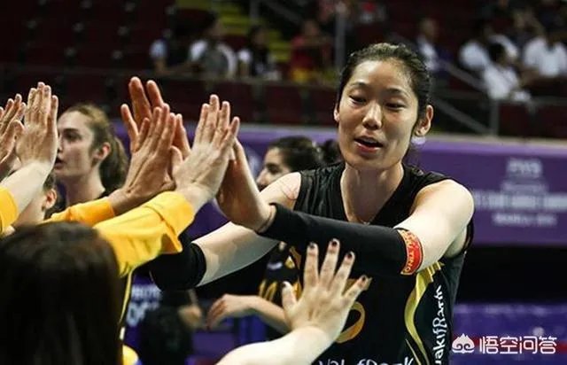 土超瓦基弗银行官宣与朱婷续约，至此上赛季球队四大外援全部续约，你怎么看？