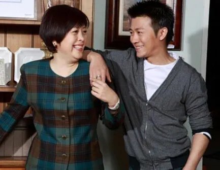 李小婉个人资料曝光 揭秘金牌制作人的成功之路