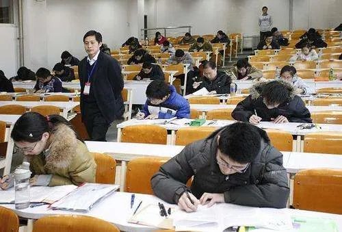 学生作弊应该被学校开除学籍吗，哈工大的做法是否欠妥？