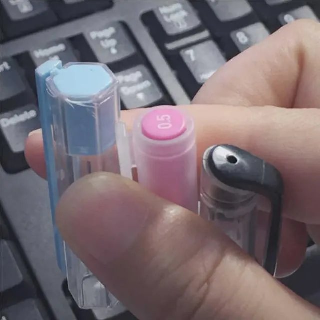 为什么笔盖上的孔又叫“救命孔”？