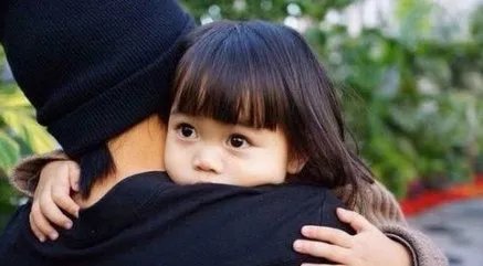 韩寒的女儿叫什么名字？