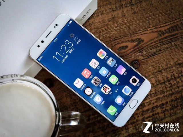 出货量才是王道 京东热销中高端机推荐