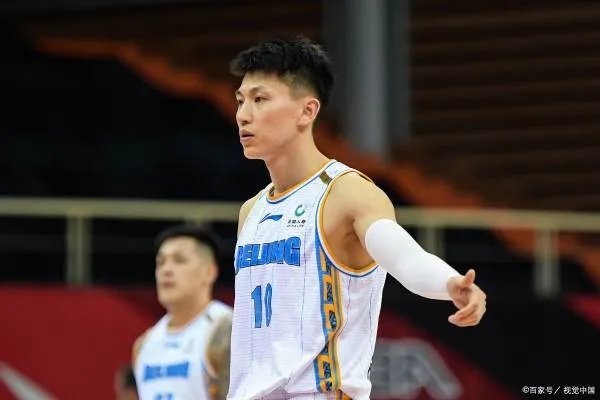 被称为最强高中生的刘晓宇，为何会离开效力9年的广东队？